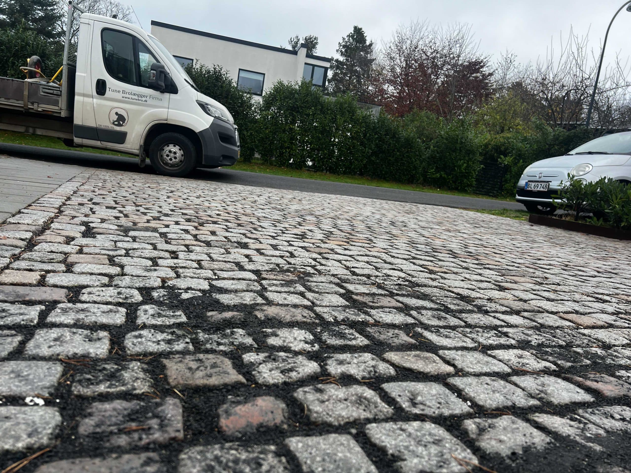 Gårdsplads i sten
